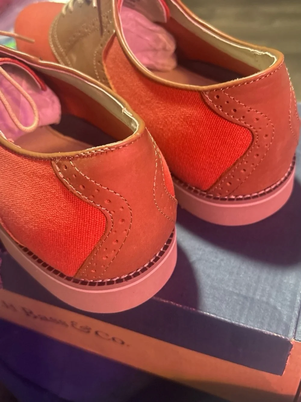 Men G.H. Bass & Co. Coral Canvas and Brown Leatherette Oxford Flats